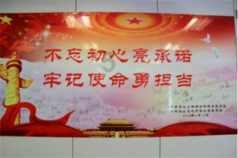早餐饼又有新做法!不加任何调味料,手不碰面就做好,10分钟出锅